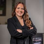 HDI Versicherungen: Alexander Fuchs - Auszubildende Özge-Zahide Süzer - HDI Generalvertretung Alexander Fuchs - Versicherung in Siegen