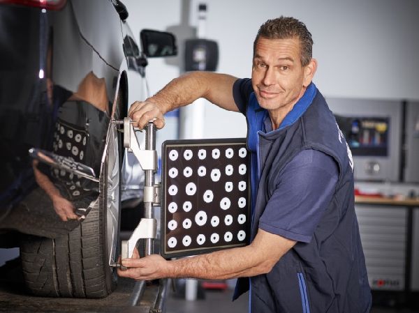 Heinrich Nabholz Autoreifen GmbH - GALLERY