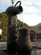 Heinz Samulewitz & Söhne GmbH - Natursteinbrunnen ,Quellsteine, Natursteinbänke, Antike Tröge uvm.