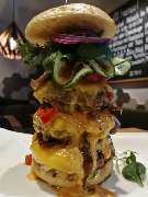 Hensel Burger - 10