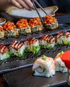 Here - Sushi & More - 6