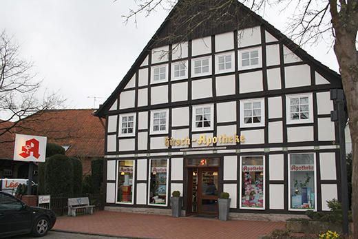 Hirsch-Apotheke - Aussenansicht der Hirsch-Apothek …