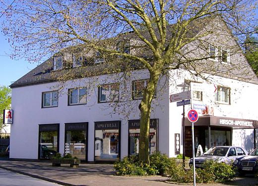 Hirsch-Apotheke - Aussenansicht der Hirsch-Apothek …
