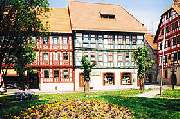 Hirsch-Apotheke - Aussenansicht der Hirsch-Apotheke