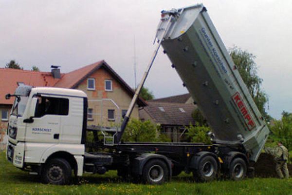 Hirschfelder Erdstoffkontor - GALLERY