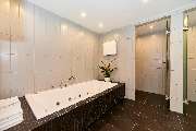 Holiday Inn Berlin Airport - Conf Centre by IHG - GALLERY
