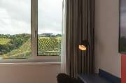 Holiday Inn - the Niu, Form Stuttgart Feuerbach by IHG - GALLERY
