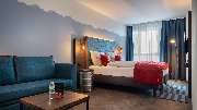 Holiday Inn - the niu, Keg Hamburg Ost by IHG - GALLERY