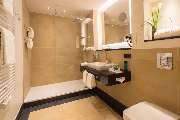 Hotel Essener Hof, Sure Hotel Collection by Best Western - Bathroom Comfort Double Room