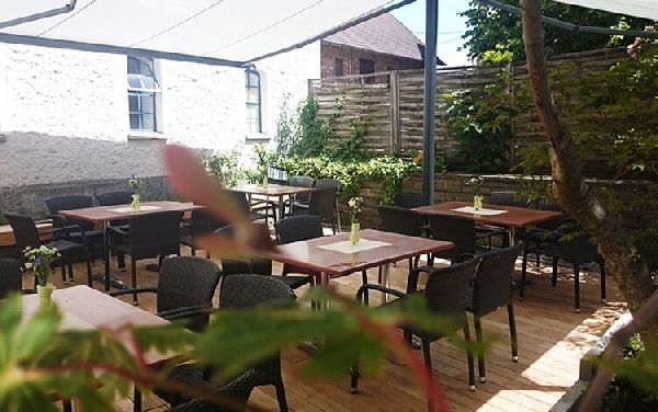 Hotel - Restaurant KLOSTERHOF - Sommerterasse