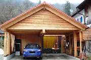 Hubert Bader Holzbau GmbH - Sie benötigen eine Unterstellmöglichkeit für Ihr Auto, wir bauen Ihnen individuelle Carports und kümmern uns um die Genehmigung.