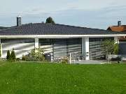 Hubert Bader Holzbau GmbH - Wir fertigen ihr individuelles Holzhaus. Hier als Bungalow zur barrierefreien Nutzung