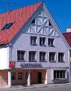 Hubertus-Apotheke - Aussenansicht der Hubertus-Apotheke