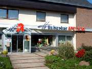 Hubertus-Apotheke - Aussenansicht der Hubertus-Apotheke