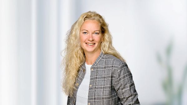 HUK-COBURG Versicherung Fatima Pein in Schleusinge …