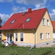 Neubau-Vermittlung von Grundstücken und Baufirmen - hier eine Referenz aus Hoyerswerda