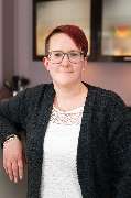 Immobilien Höfner - Vertrieb Laura Orbitz