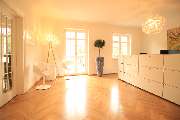 Immobilien Marc Schlimgen e.K. - Vorlage Innenfoto.JPG
