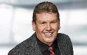 Itzehoer Versicherungen: Stefan Eichner - GALLERY