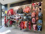 Jack Wolfskin Store - GALLERY