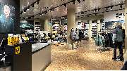 Jack Wolfskin Store - GALLERY