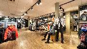 Jack Wolfskin Store - GALLERY
