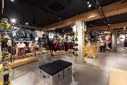 Jack Wolfskin Store - GALLERY