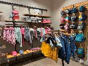 Jack Wolfskin Store - GALLERY