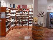 Jacques’ Wein-Depot Hamburg-Sternschanze - GALLERY