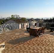 nachträgliche Dachterrasse für einen Wohnblock in Basel