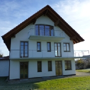 Dreifamilienhaus am Ammersee von schöner bauen aus Wiedergeltingen. Josef Schöner GmbH & Co. KG