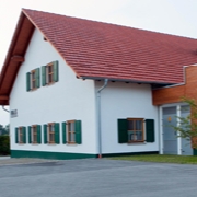 Wohn- und Gewerbebau von schöner bauen aus Wiedergeltingen. Josef Schöner GmbH & Co. KG