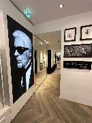 KARL LAGERFELD Outlet - GALLERY