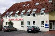 Kastanien-Apotheke  Apotheken A. Rimrod & F. Rimrod OHG - Aussenansicht der Kastanien-Apotheke  Apotheken A. Rimrod & F. Rimrod OHG