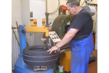 Kfz-Meisterwerkstatt Gerhard Wolf - GALLERY