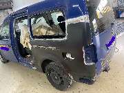 KFZ Service & Lackierbetrieb Matera - Fahrzeug mit neu eingeschweißter Seitenwand ( Beispiel )