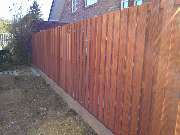 Kiblers - Bangkirai Zaun mit Randsteinen.jpeg