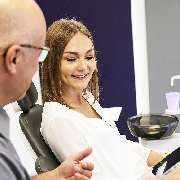 Kieferorthopäde Düsseldorf - Dr. Höschel & Kollegen - GALLERY