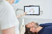Kieferorthopäde Köln - JUST KFO - Dr. Steinmaier & Kollegen - GALLERY