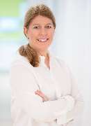 Kieferorthopäde Wiesbaden - Dr. Juliana Petri - Kieferorthopädin Dr. Juliana Petri in Wiesbaden