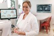 Kieferorthopädische Facharztpraxis Dr.Julia Tiefengraber - Kieferorthopäde Meerbusch | Dr. Julia Tiefengraber