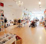 Klammotte Derendorf Secondhand für Kinder- & Umstandsmode - GALLERY