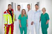 Klinik für Anästhesie, Intensiv- und Notfallmedizin - Krankenhaus Neuwerk - Das Anästhesieteam leitet die Intensivstation, die OP-Säle mitsamt des Aufwachraums und fährt regelmäßig Notarzt-Einsätze.