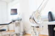 Klinik für Orthopädie und Unfallchirurgie im Franziskus-Hospital Harderberg - Niels Stensen Kliniken - Künstlicher Knochen