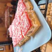 Kochwerk (Veganes Bistro) - Erdbeer Rhabarber Quarkkuchen.jpg