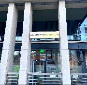 Körperformen | München Westend | EMS Training - Von der U-Bahn kommend