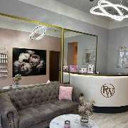 Kosmetikstudio und Beauty Schulungen in Berlin/Kudamm Pretty WoMen - GALLERY