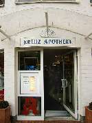 Kreuz-Apotheke - Aussenansicht der Kreuz-Apotheke