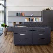 Küchenzentrum Marchtal Küchenstudio Ober­marchtal - Die Küche ist das Herz Ihres Hauses – individuell wie Sie. Lassen Sie sich entführen in die Welt einzigartiger Küchenarchitektur. Wir legen großen Wert auf ausführliche und kompetente Beratung!