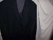 Kunststopferei Hiltmann - Kunststopfen und Reparatur von Strickkleidung und Businesskleidung - Anzugjacke schwarz